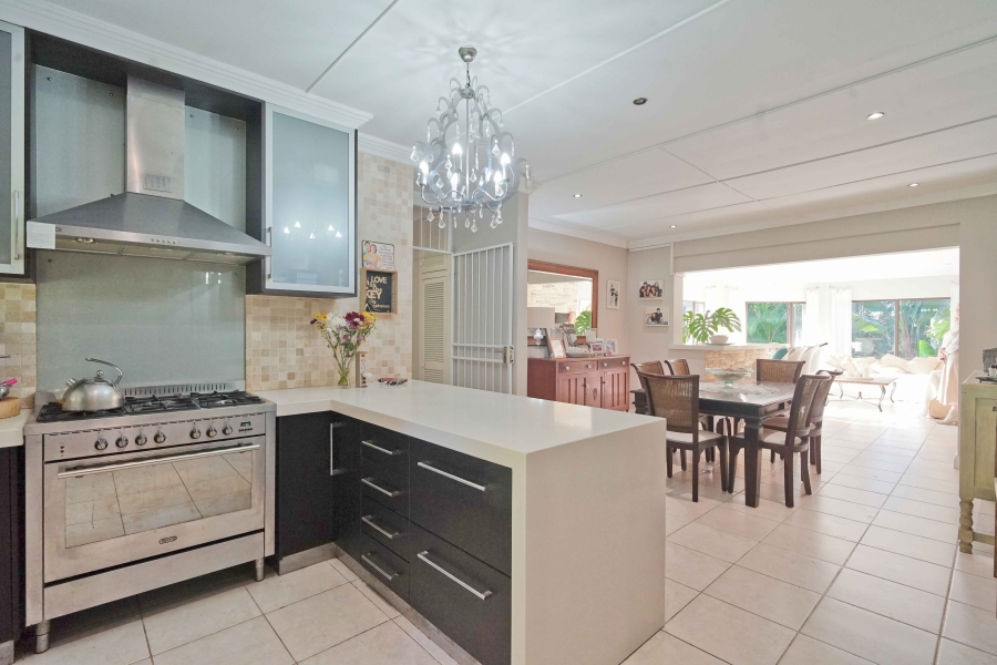 4 Bedroom Property for Sale in Nahoon Valley Park Eastern Cape